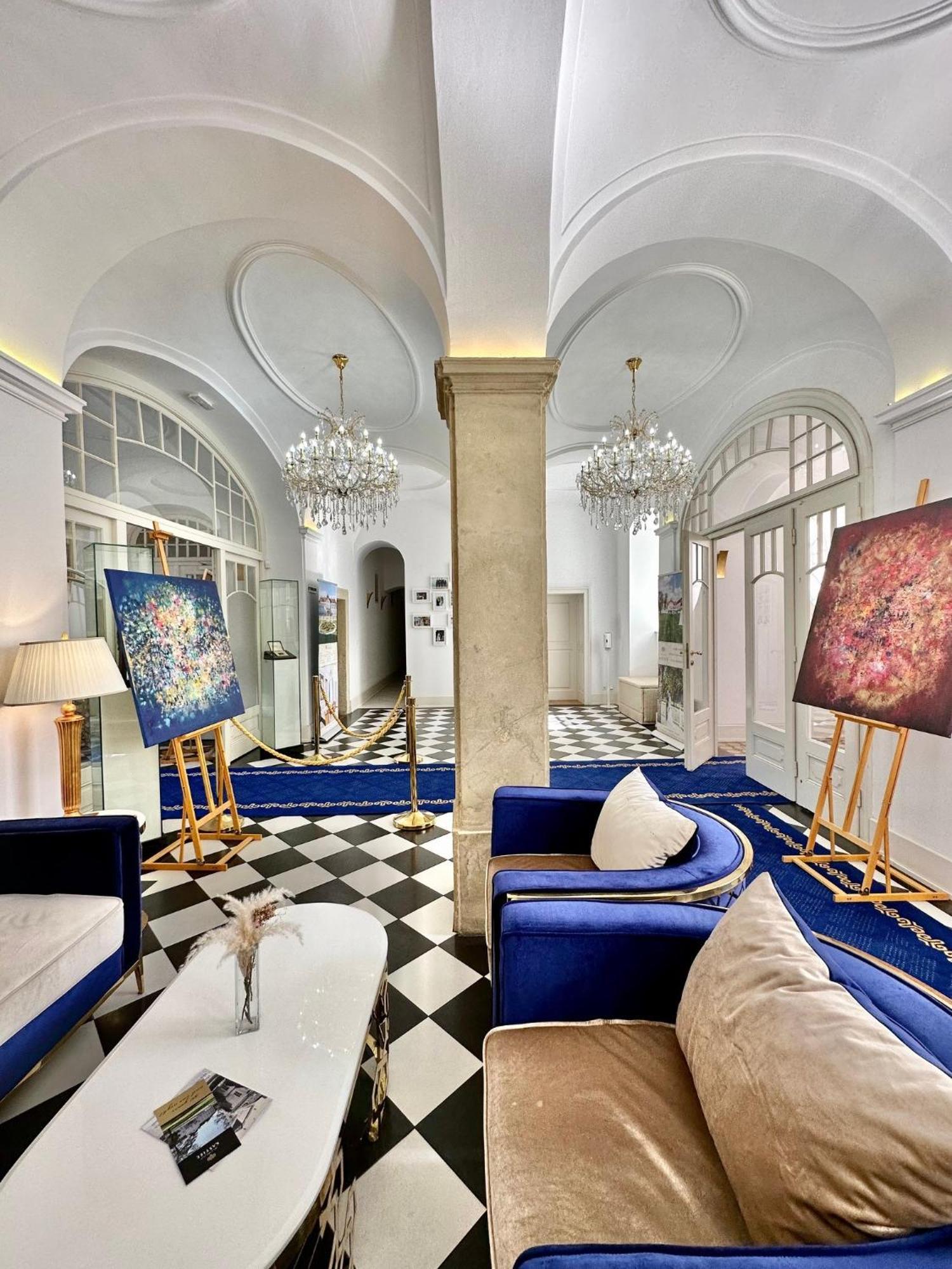 Art Hotel Kastiel Tomášov Exteriör bild